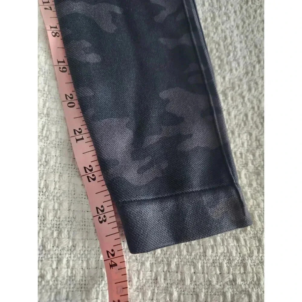 NWOT SPANX Seamless Shaping Black Camo Leggings - Picture 6 of 7
